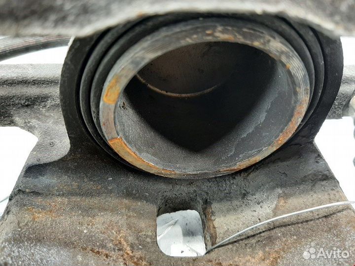 Суппорт передний левый для Toyota Camry (XV40)