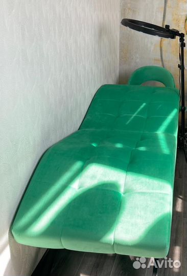 Анатомическая кушетка для наращивания ресниц