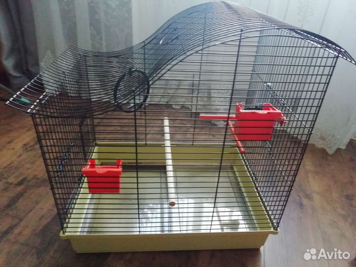 Большая клетка для попугая