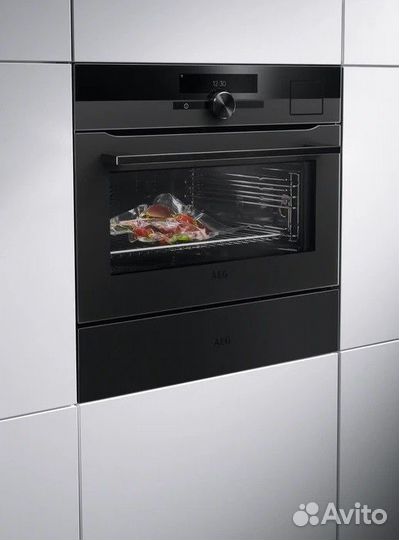 Электрический духовой шкаф AEG KSK 998230 T Новый