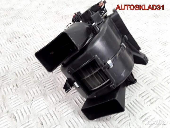 Моторчик отопителя Mercedes Benz W163 1638300308