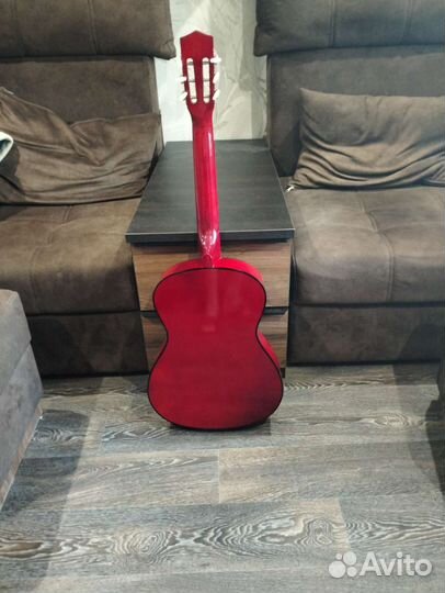 Классическая гитара Denn DCG390