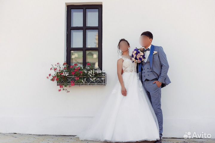 Свадебный костюм