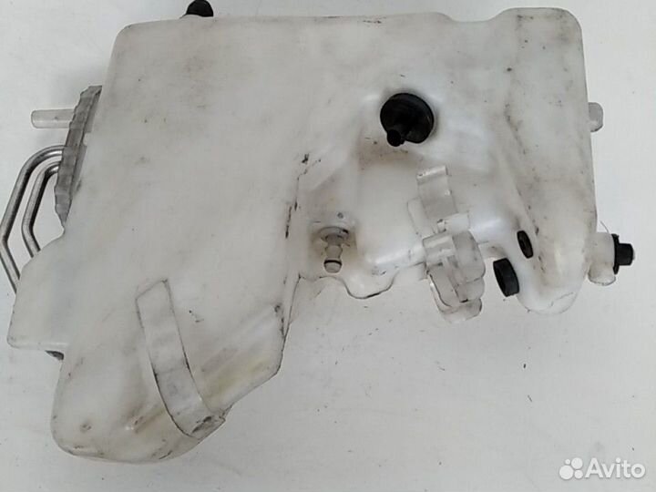 2118600560 Бачок омывателя Мерседес W211