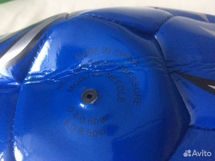 Мячи, бадминтон, ракетки, клюшка