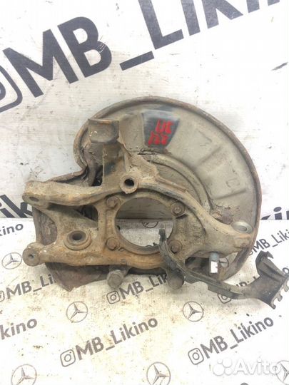 Кулак задний правый Mercdes W221 W216