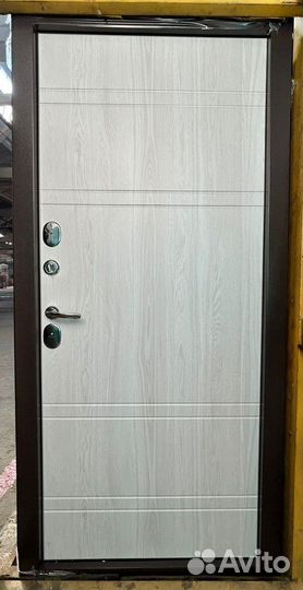 Дверь входная с терморазрывом
