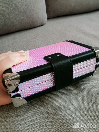 Сияющий клатч Call It Spring (новый)