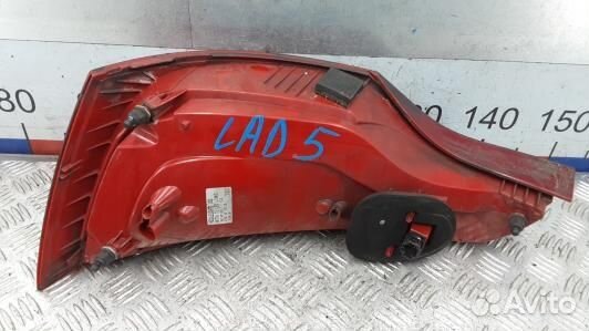 Фонарь задний левый audi Q7 (LAD05MX01)