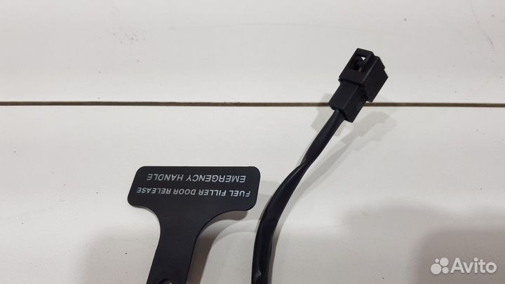 Замок лючка бензобака (Hyundai ix55)