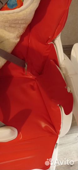 Стульчик для кормления ребенка