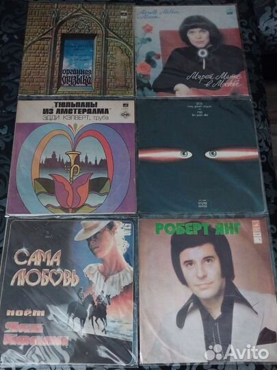 Виниловые пластинки разных жанров