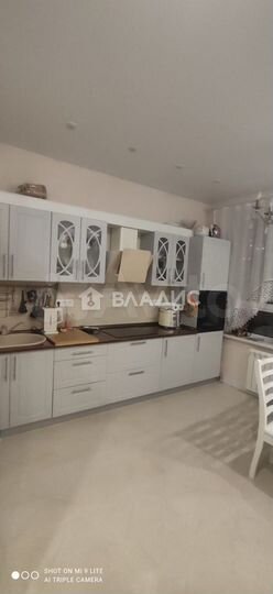 2-к. квартира, 65 м², 8/16 эт.