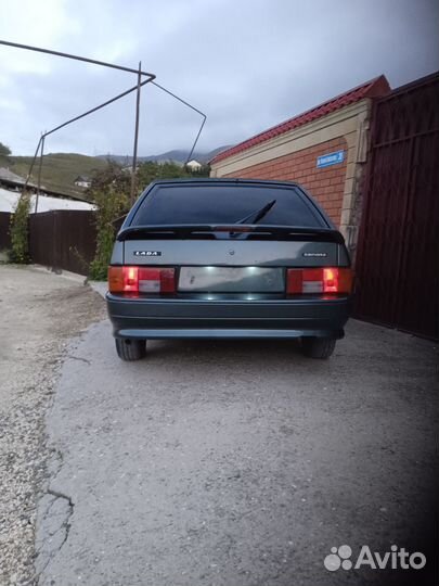 Передние сиденья