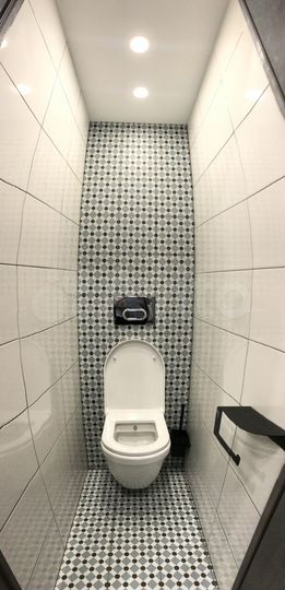 2-к. квартира, 56 м², 2/5 эт.