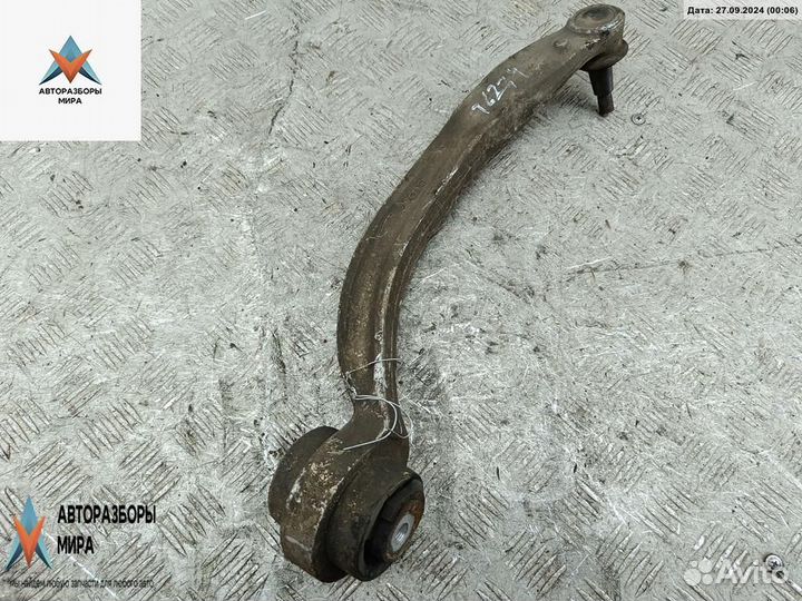 Рычаг передний левый Volkswagen Passat B5 рест