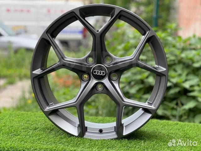 Диск литой Replica audi 5x112