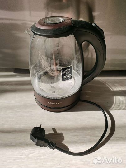 Чайник электрический Scarlett
