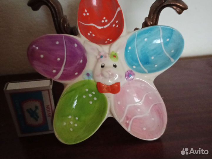 Подставка для пасхальных яиц