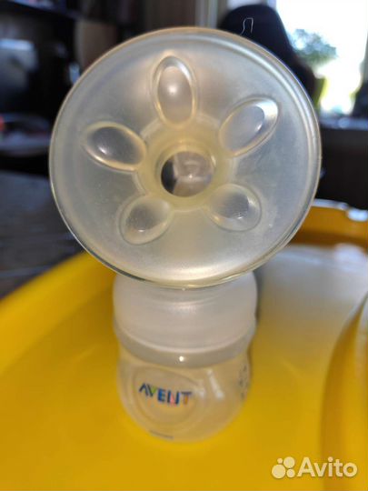 Молокоотсос avent ручной