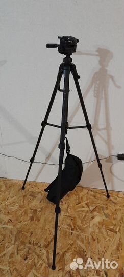 Штатив для видеокамеры и телефона