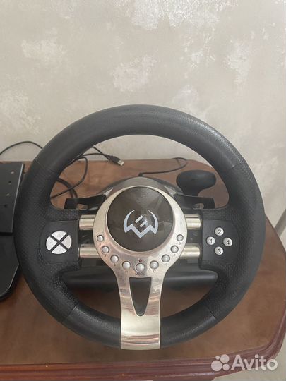 Продам игровой руль