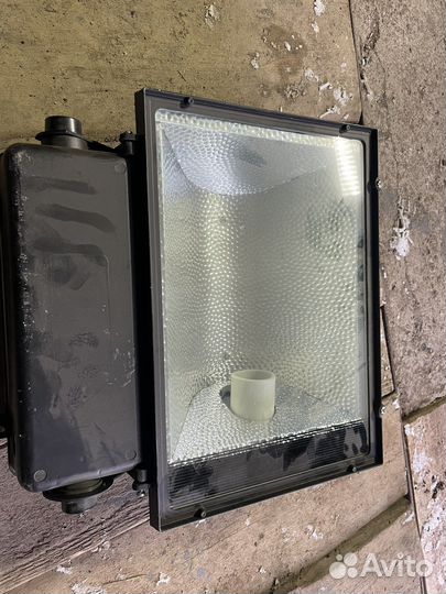 Прожектор уличный 400W