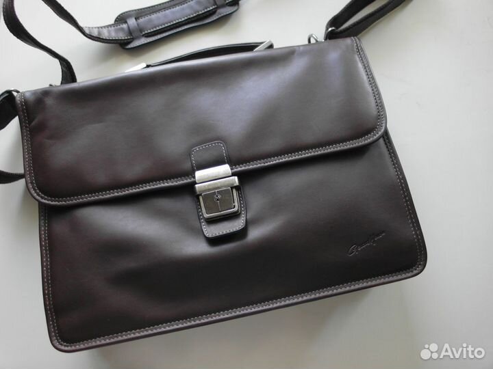 Портфель Gerard Henon из натуральной кожи