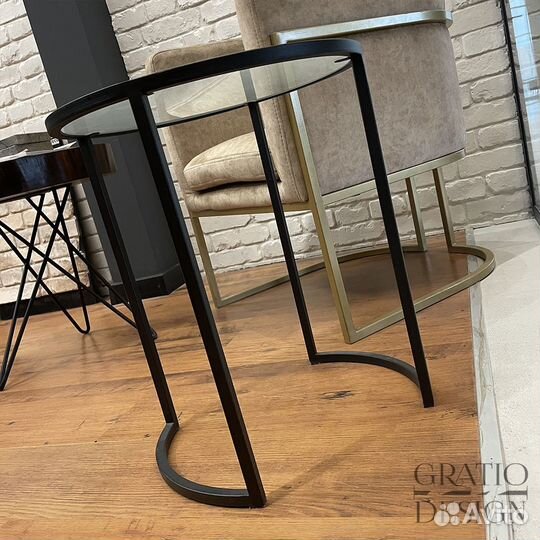 Столик журнальный круглый 