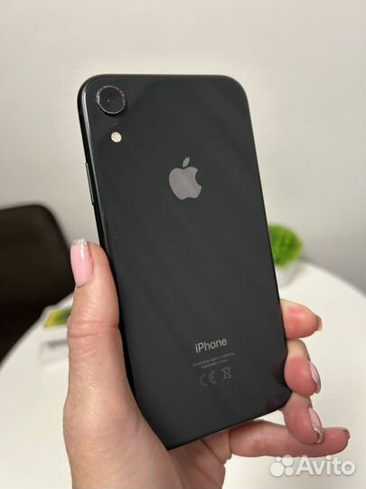 iPhone Xr, 64 ГБ