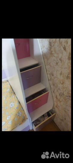 Двухъярусная кровать для детей