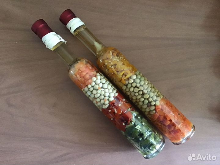 Бутылки декоративные для интерьера кухни