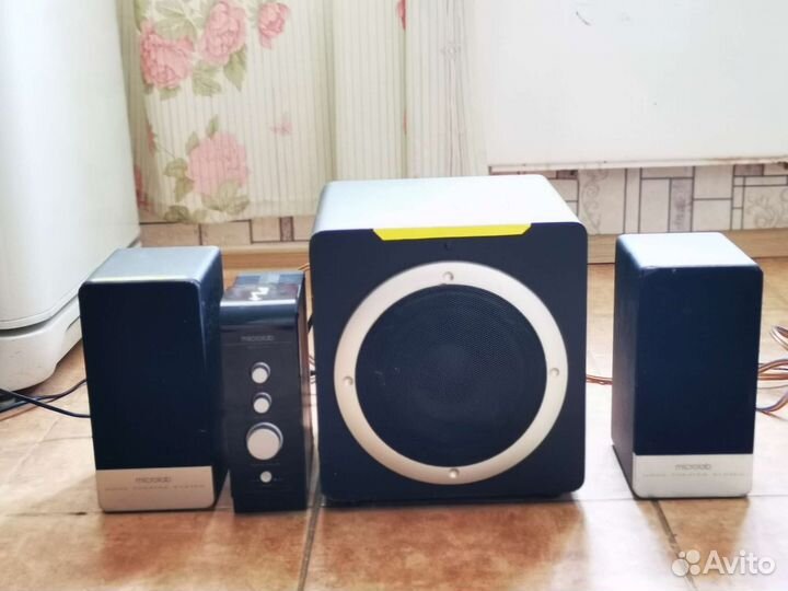 Колонки 2.1 Microlab H 220