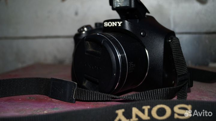 Sony cyber shot dsc h300