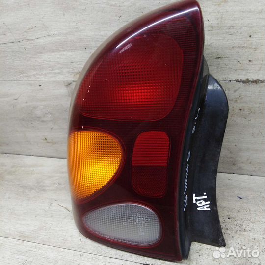Фонарь задний левый Chevrolet Lanos
