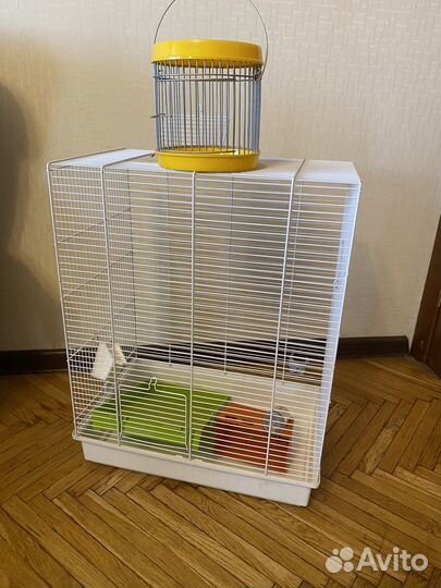 Большая клетка для птиц