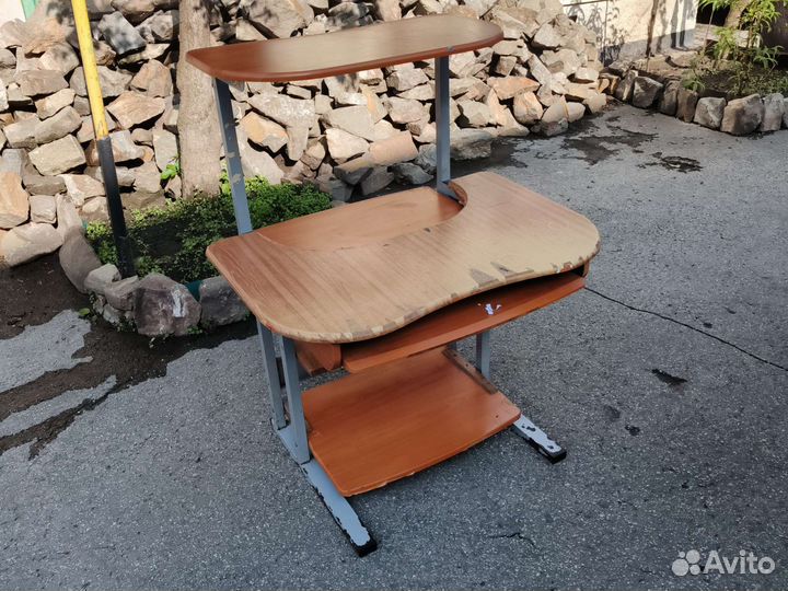 Компьютерный стол бу