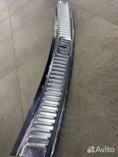 Накладка багажника VW touareg 7p0863459e