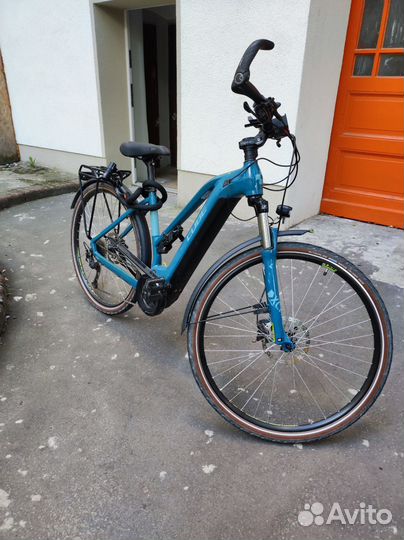 Электровелосипед Cube Touring Hybrid One 500