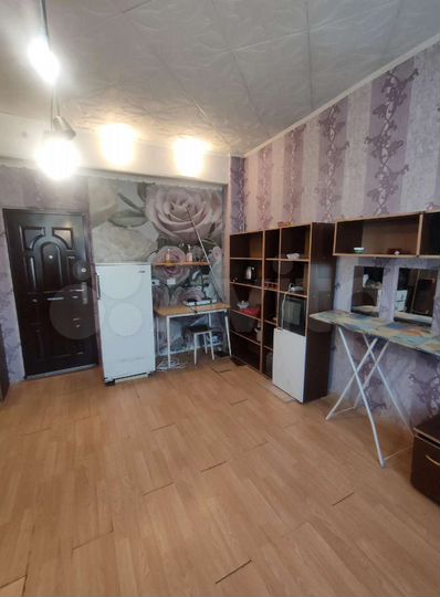 Комната 18 м² в > 9-к., 3/3 эт.