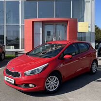 Kia Ceed 1.4 MT, 2014, 62 471 км, с пробегом, цена 1 177 000 руб.