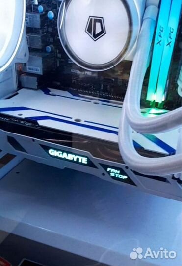 Видеокарта RX580 8gb gigabyte (white)