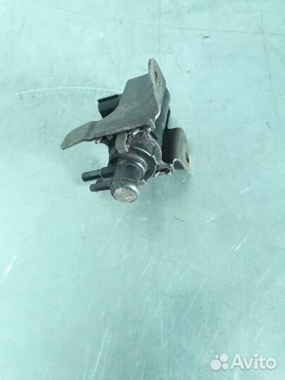 Клапан вакуумный Mazda MPV LW 2001 1397000700