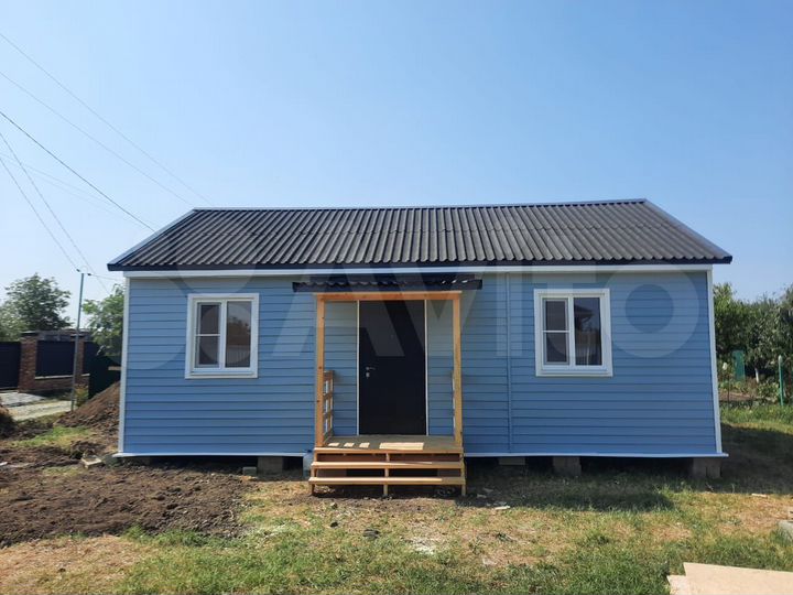 Дом 54 м² на участке 4 сот.