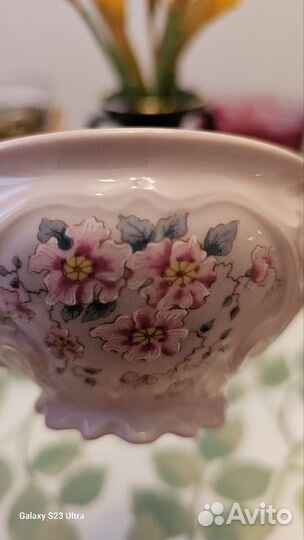 Чайно -кофейная чашка из розового фарфора Чехия