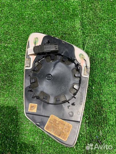 Зеркальный элемент правый Bmw 5 F10 N20B20B 2012