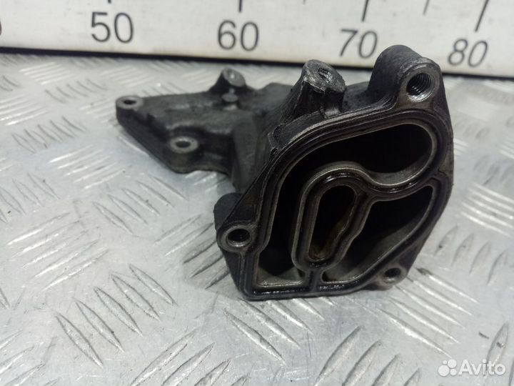 Часть Б/У Корпус масляного фильтра001