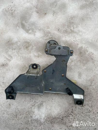 Двигатель стеклоочистителя задний Subaru Impreza G