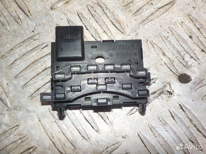 Датчик угла поворота рулевого колеса Audi TT8J