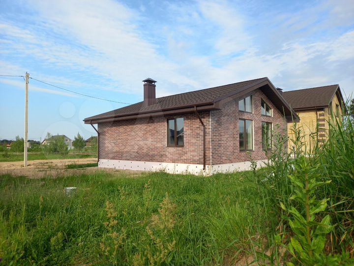 Дом 64 м² на участке 7,3 сот.